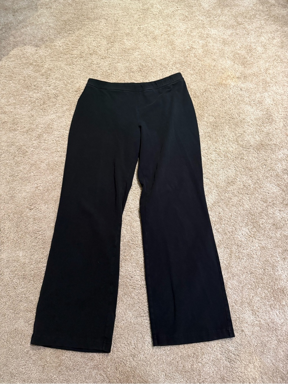 L.L. Bean Black Pull-On Flare Yoga Pants Size L Large Reg